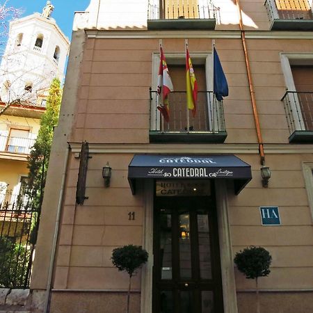 Hotel Boutique Catedral Valladolid Bagian luar foto